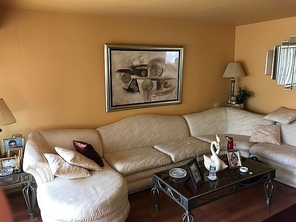 4th image of 4621 S Lawler Ave