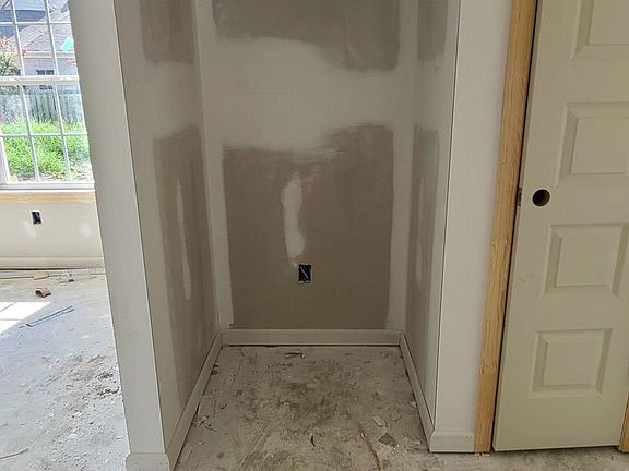 2nd image of 808 Lasalle Way