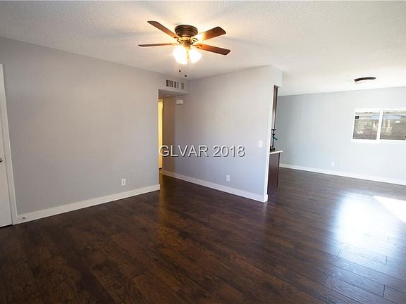 5th image of 5825 Glen Eagles Ln