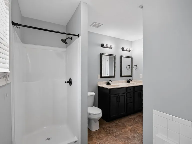 1004 Dwight Eisenhower Way — Photo 13