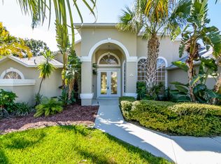 464 Spring Lake Dr, Melbourne, FL 32940