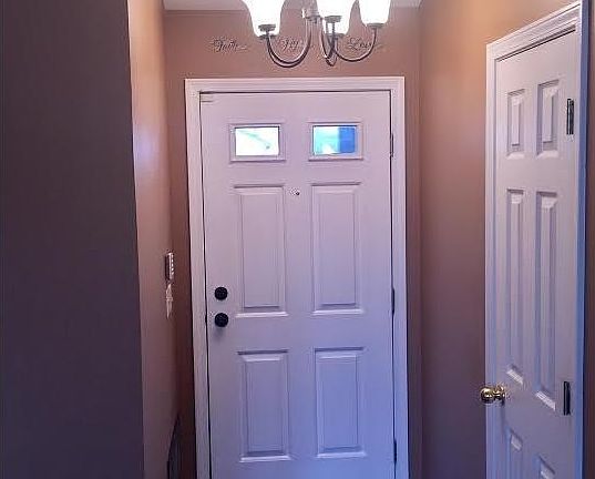 3rd image of 5549 Cherry Field Dr