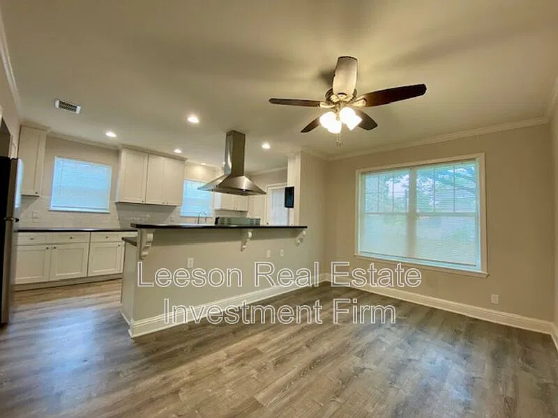2 bed, 1.0 bath, 1250 sqft, $1,150 — Photo 3