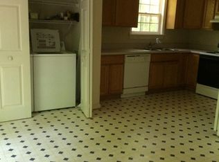 1745 Forest Glen Dr, Prince Frederick, MD 20678