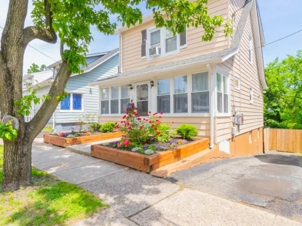 170 Hillside Ter, Irvington Twp., NJ 07111