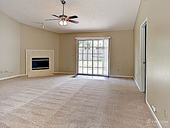 4th image of 8008 E Macinnes Dr