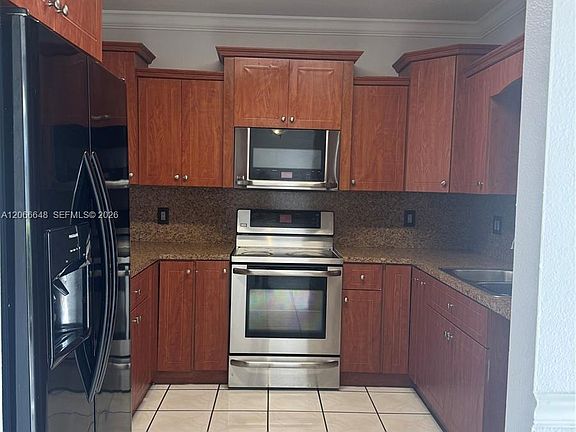 4th image of 8380 NW 103rd St APT 105G