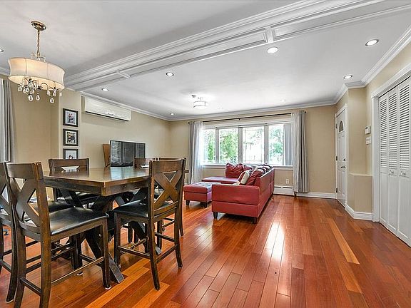 4th image of 10652 Ditmars Blvd