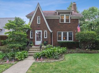 243 S Bruner St, Hinsdale, IL
