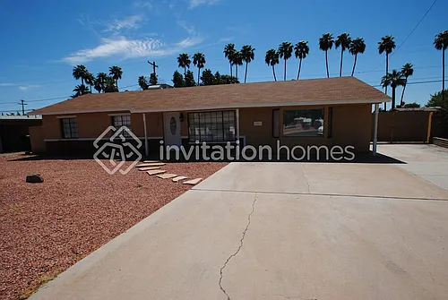 907 N Wedgewood Dr Photo 1