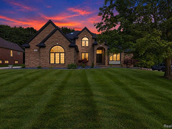 2nd image of 4509 Peppermill Ln