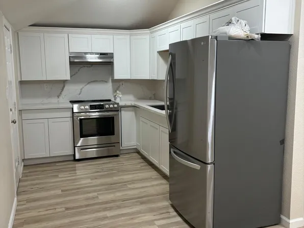 1322 S Lee Ave, Lodi, CA 95240