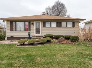 6084 Langer Dr, Brookpark, OH 44142
