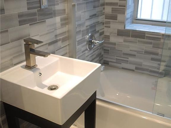 5th image of 212 W 109th St APT 2B