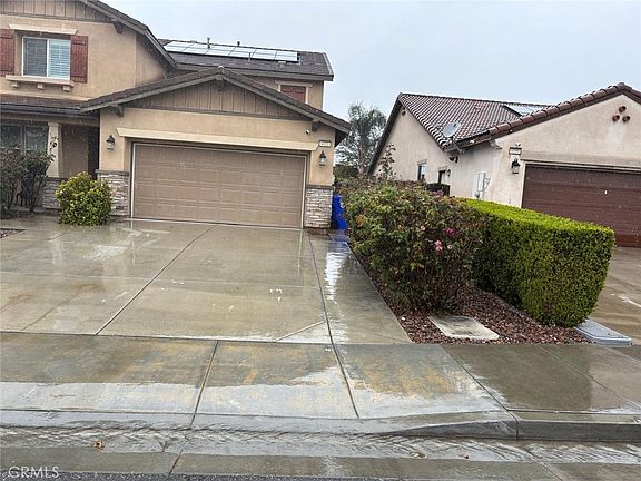 3rd image of 6111 Peregrine Dr