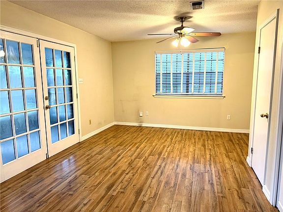 5th image of 2061 Dupre St