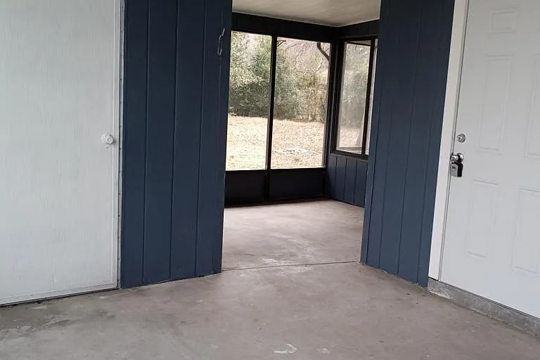 10081 SW 93rd Ct — Photo 2