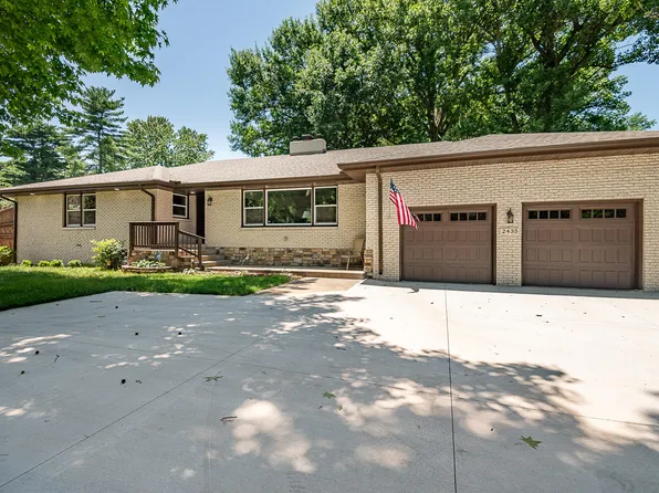 2435 S Brentwood, Springfield, MO 65804