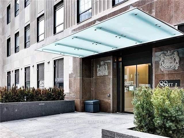1st image of 88 Scott St #604