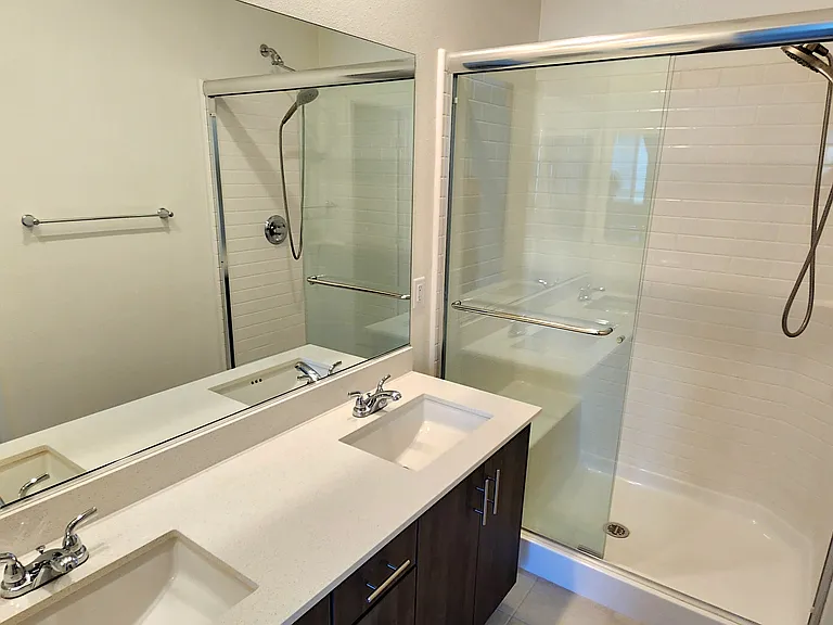 5495 Seacliff Pl #117 — Photo 13
