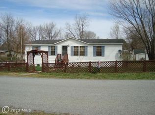 76 Chase Dr, Kearneysville, WV 25430
