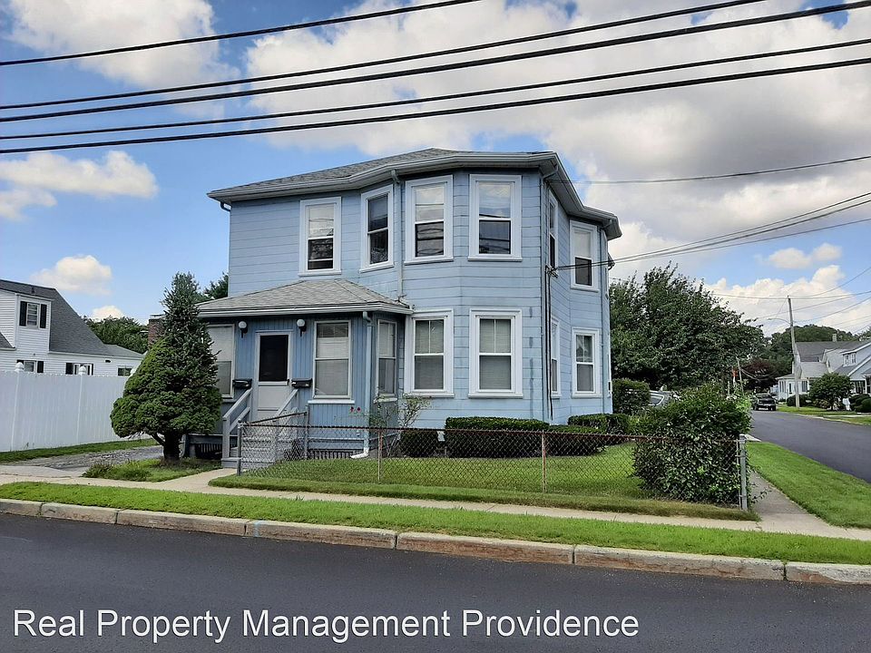1st image of 205 Pawtuxet Ave Unit 2