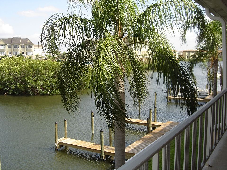 2nd Floor Balcony View