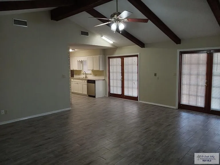 2821 Lotus Dr — Photo 7