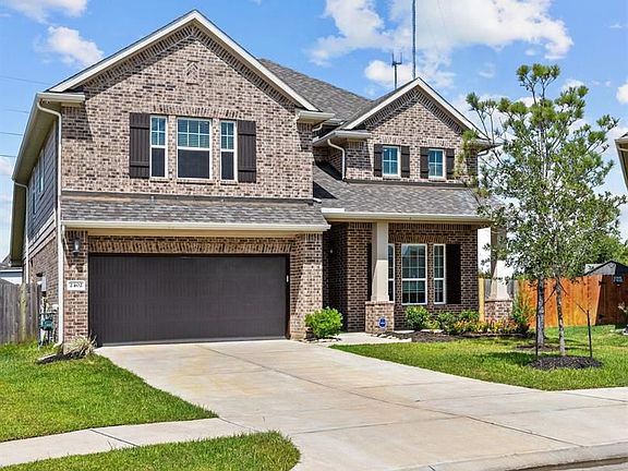 3rd image of 2402 Shelly Lang Ct