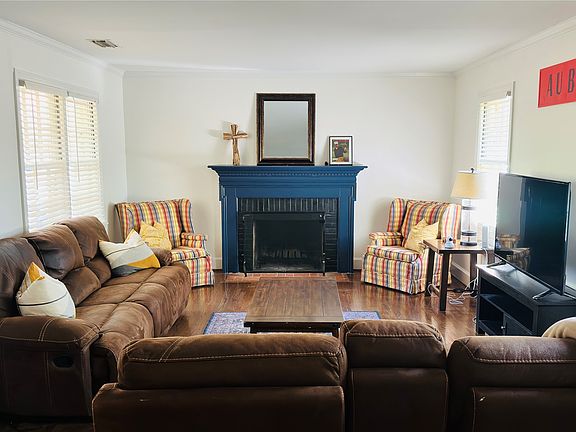 2nd image of 2244 Allendale Rd