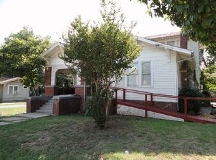 738 1st St SW APT 5, Paris, TX 75460