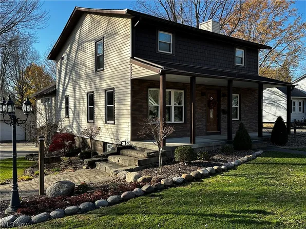 270 River St, Madison, OH 44057