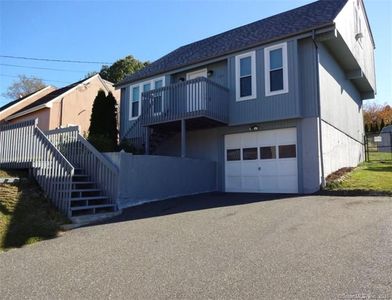 131 Chipper Rd, Waterbury, CT, 06704