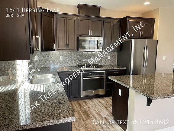 2nd image of 1541 Herring Ln