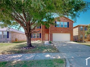 1952 Ramada Trl, Justin, TX 76247