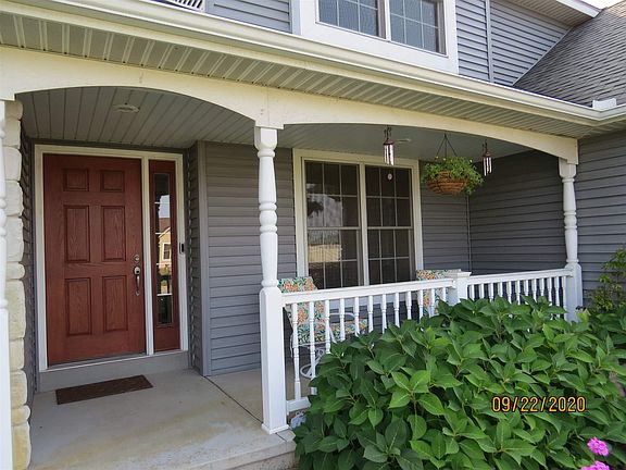 4th image of 20380 Falcon Brook Ct