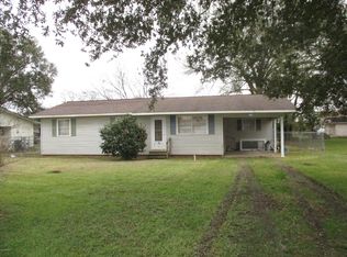 6258 Grand Prairie Rd, Ville Platte, LA 70586