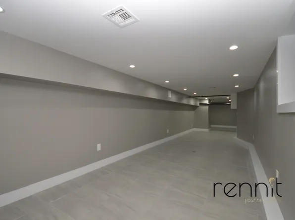 205 Street James' Place image 20 of 26