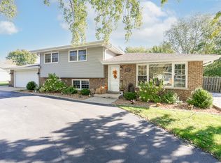 18727 S Townline Rd, Mokena, IL 60448