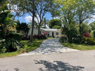 16710 SW 82nd Ct, Palmetto Bay, FL 33157
