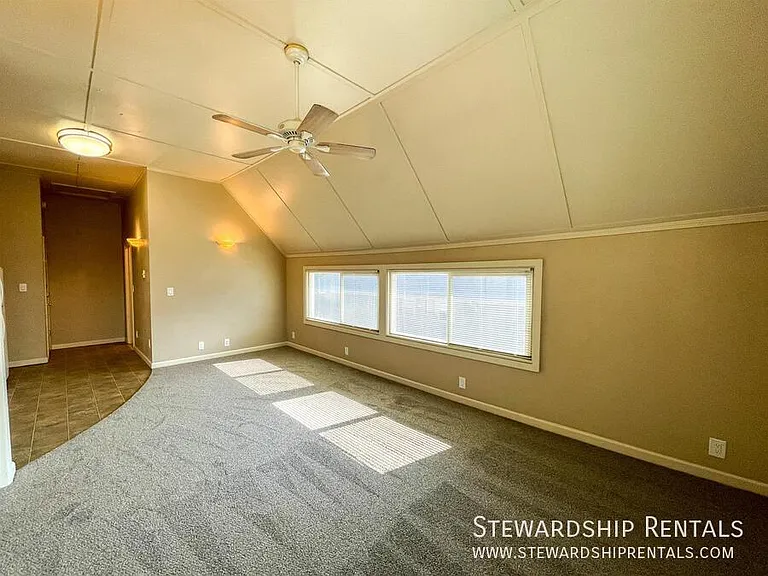 1825 Harris St #11 — Photo 5