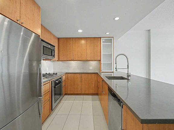 3rd image of 1118 S 12th Ave SW #1407