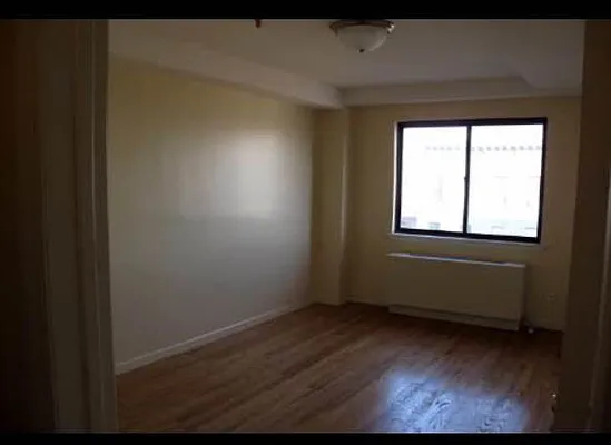 Rented by Sam Realty & Management | media 2