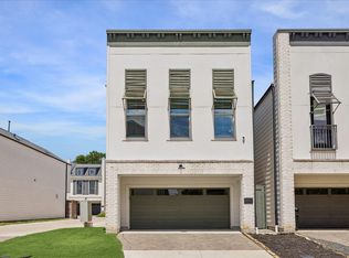 852 Fisher St #C, Houston, TX 77018