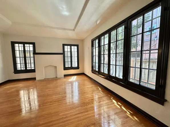 339 S Detroit St #105, Los Angeles, CA 90036