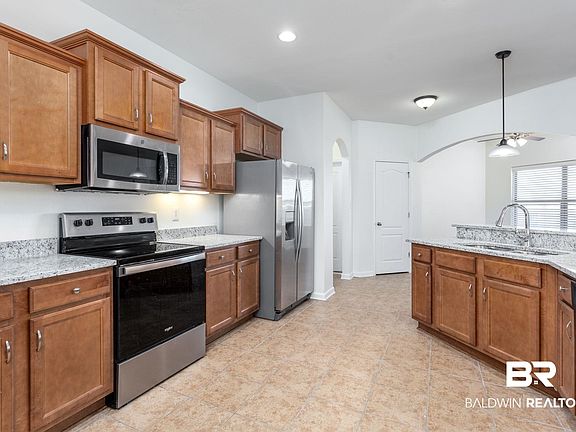 5th image of 9343 Ottawa Dr