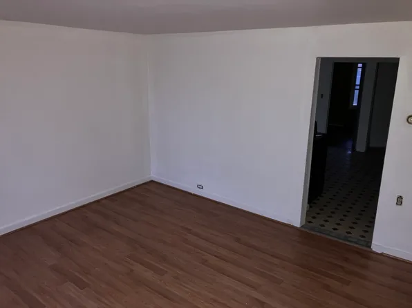 (undisclosed Address), Troy, NY 12182