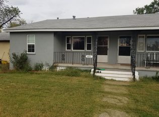 401 Dysart St, Claude, TX 79019