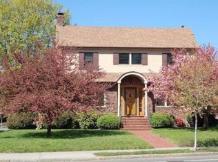 731 Main St, Watertown, MA 02472