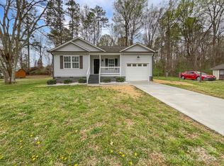 1638 Pineburr Ln, Rock Hill, SC 29730